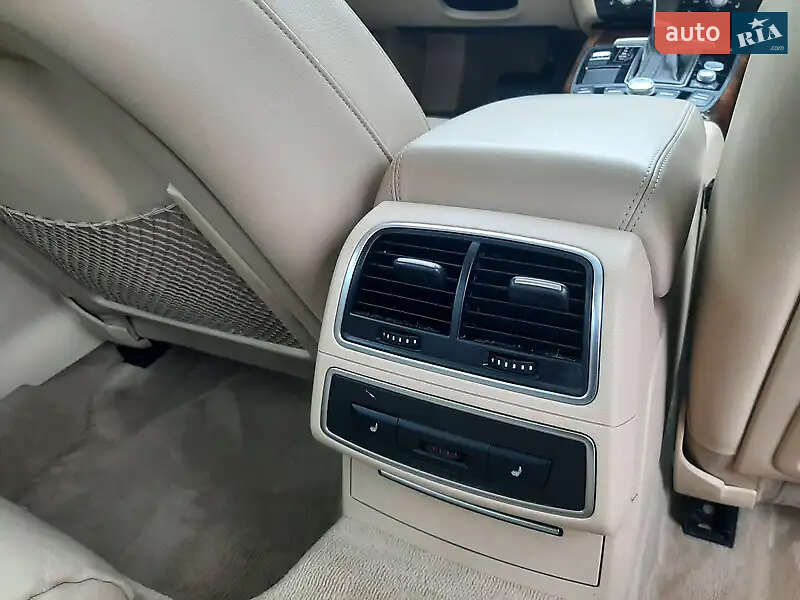 Седан Audi A6 2013 в Тернополі