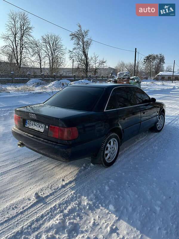 Седан Audi A6 1996 в Погребище