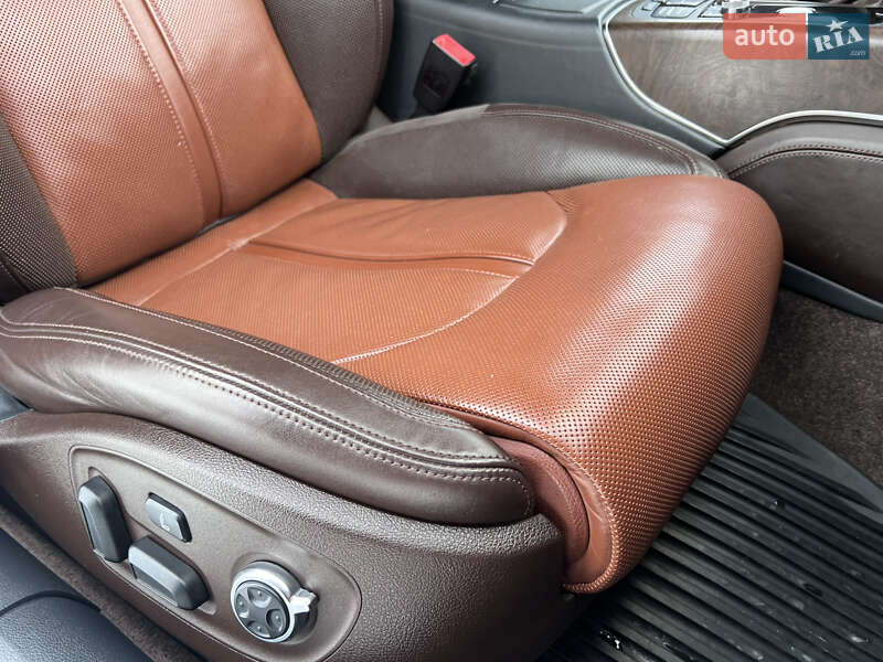 Седан Audi A6 2011 в Тернополе