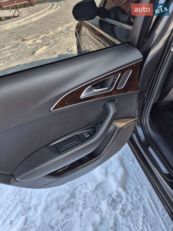 Седан Audi A6 2012 в Полтаве