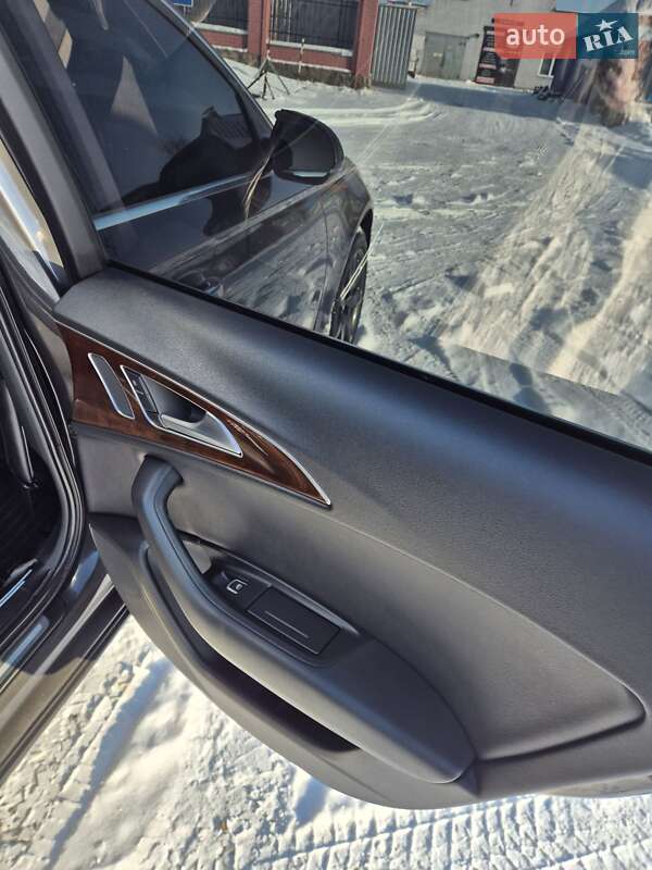 Седан Audi A6 2012 в Полтаве
