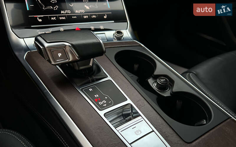 Седан Audi A6 2020 в Львове