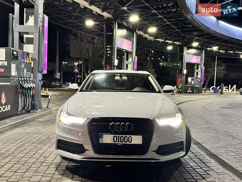 Седан Audi A6 2014 в Одессе