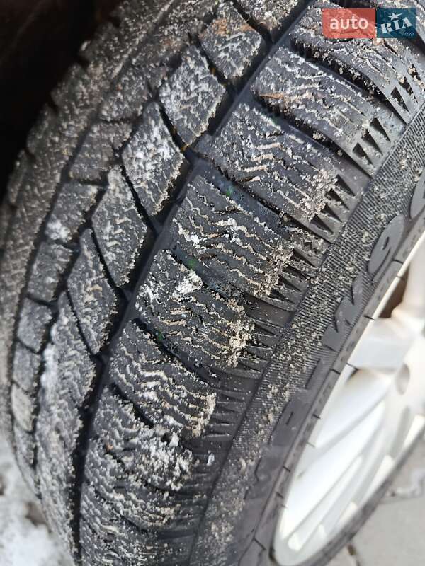 Седан Audi A6 2006 в Самборе