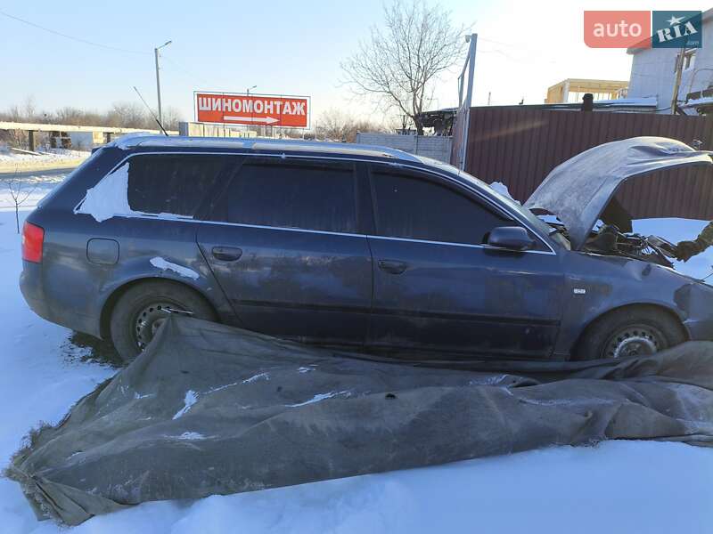 Универсал Audi A6 2002 в Харькове