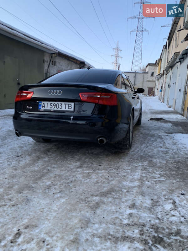 Седан Audi A6 2014 в Киеве