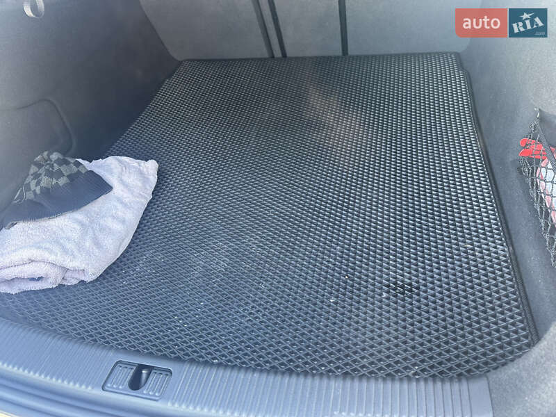 Седан Audi A6 2016 в Заболотове