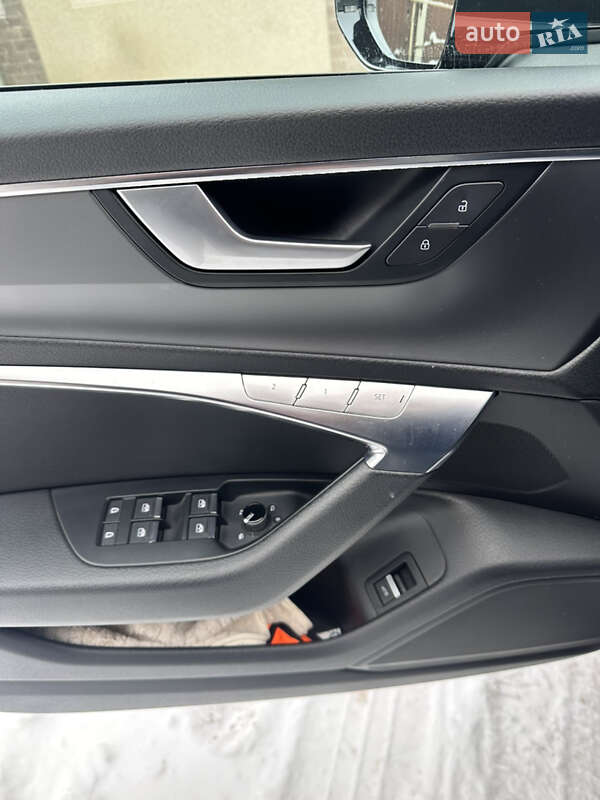 Седан Audi A6 2018 в Хмельницком