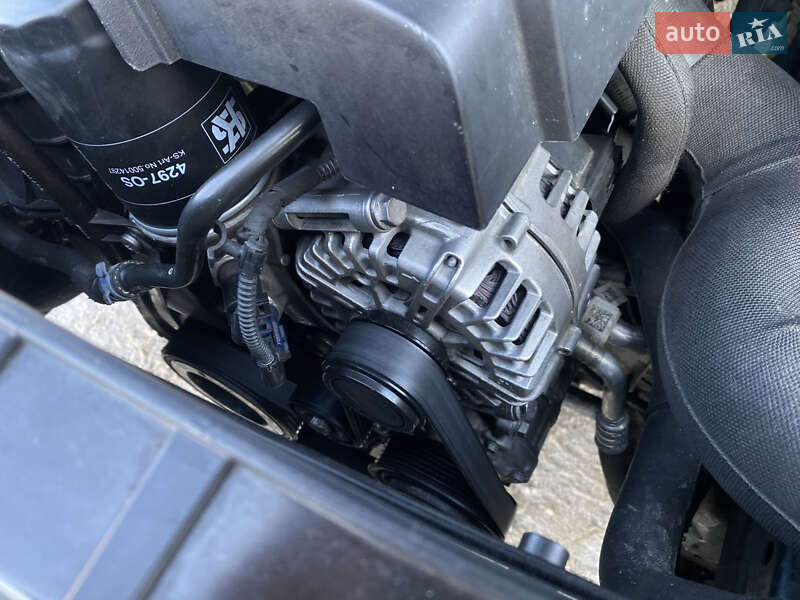 Седан Audi A6 2014 в Черновцах