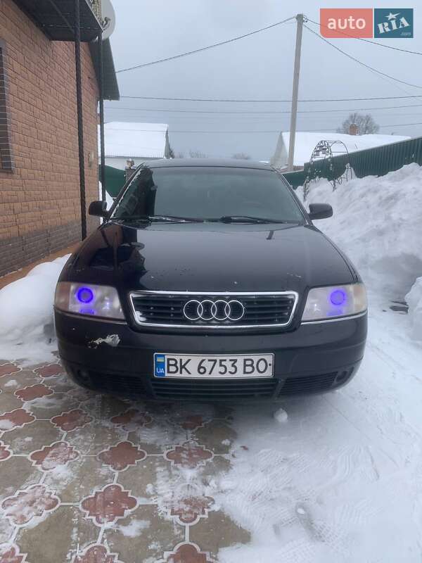 Седан Audi A6 2000 в Березному