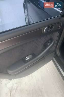 Седан Audi A6 2000 в Березному