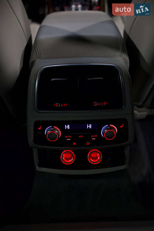 Седан Audi A6 2015 в Кропивницком