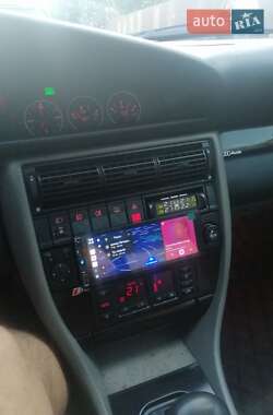 Седан Audi A6 1996 в Ужгороде