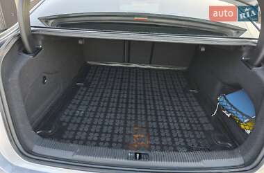 Седан Audi A6 2016 в Луцке
