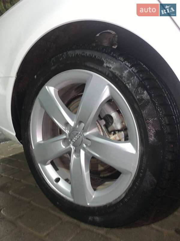 Седан Audi A6 2011 в Ивано-Франковске