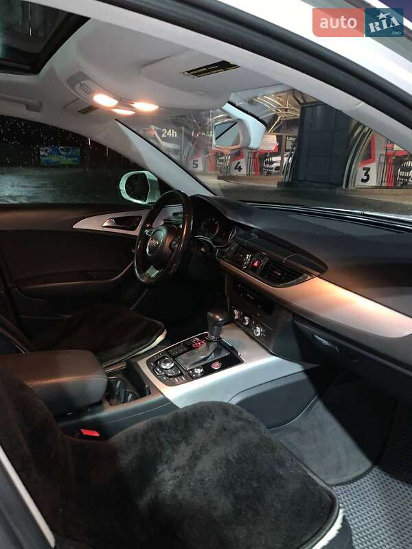 Седан Audi A6 2011 в Ивано-Франковске