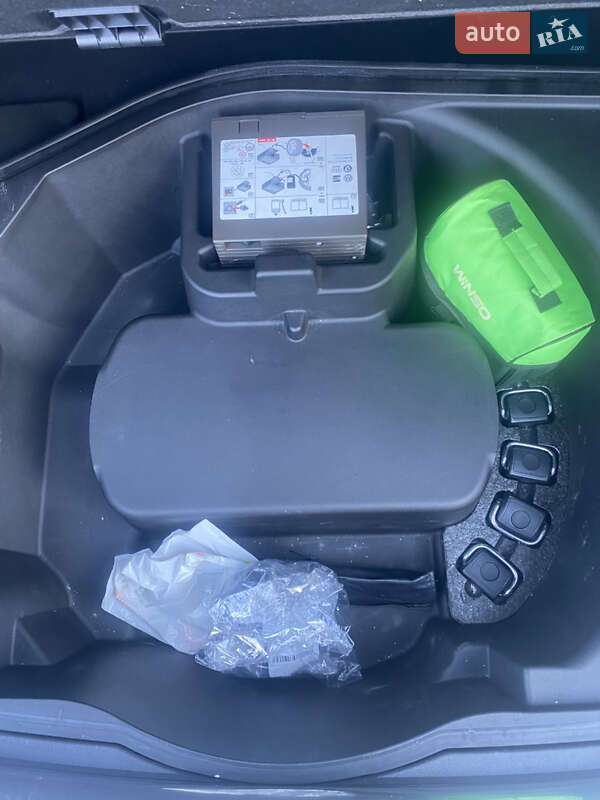 Универсал Audi A6 2012 в Городке