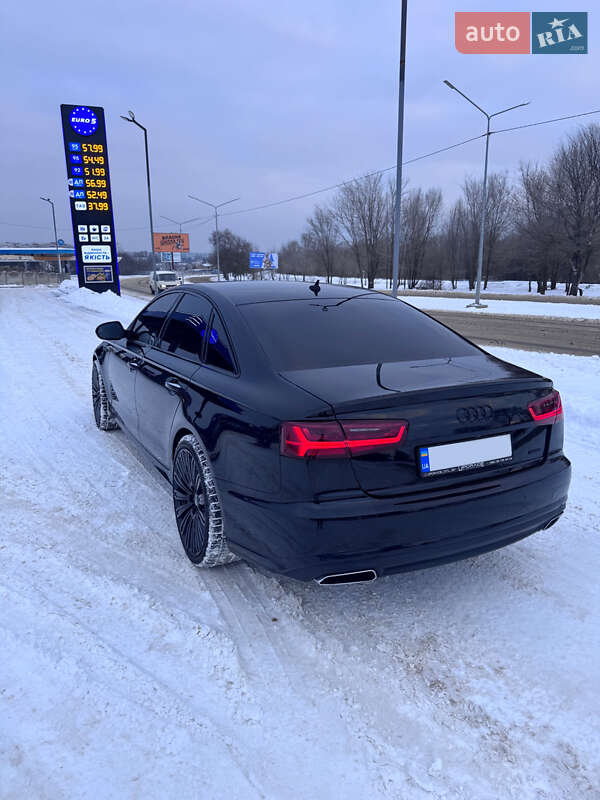 Седан Audi A6 2015 в Запоріжжі