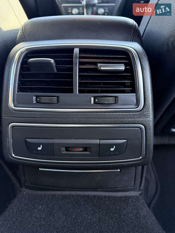 Седан Audi A6 2012 в Чернигове