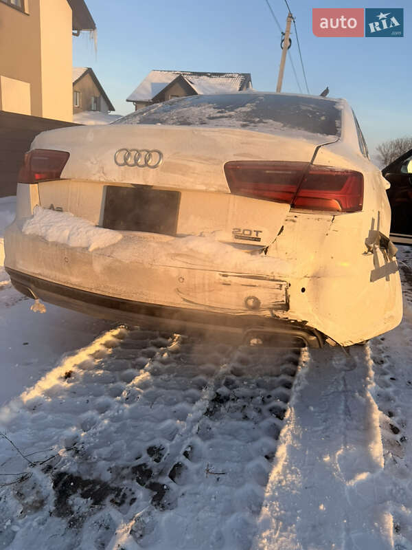 Седан Audi A6 2015 в Луцке
