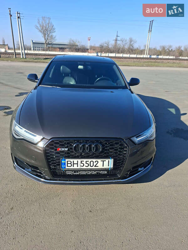 Седан Audi A6 2012 в Измаиле