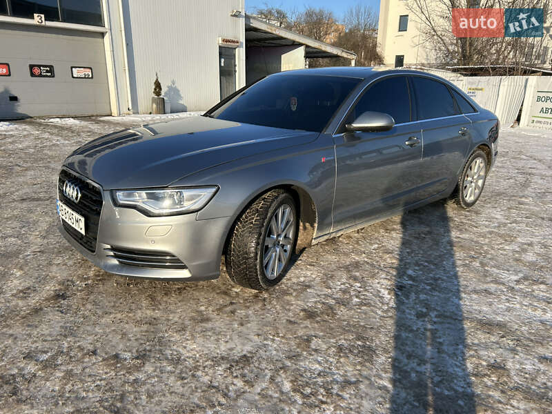 Седан Audi A6 2012 в Виннице