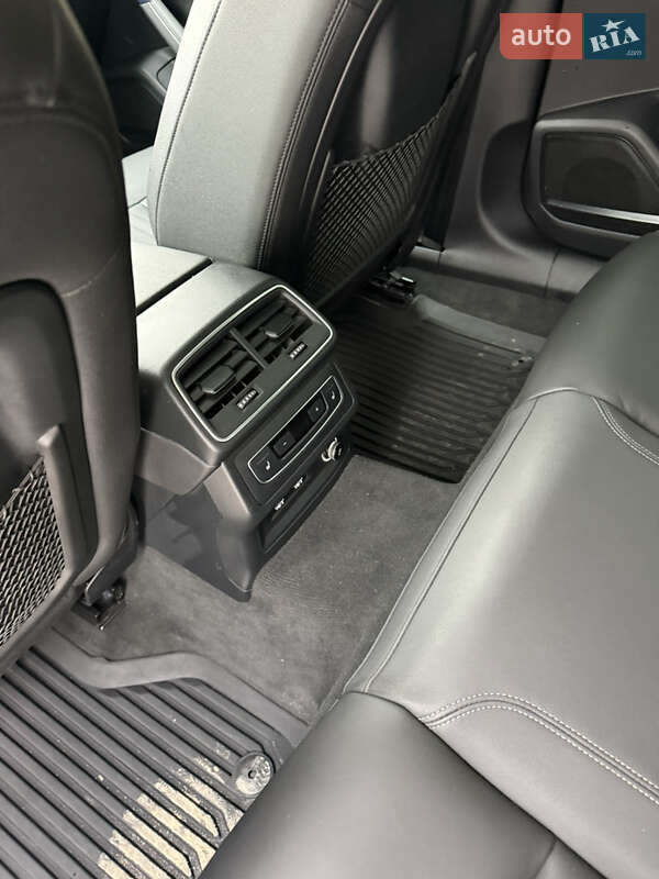 Седан Audi A6 2019 в Львове фото 36 Седан Audi A6 2019 в Львове