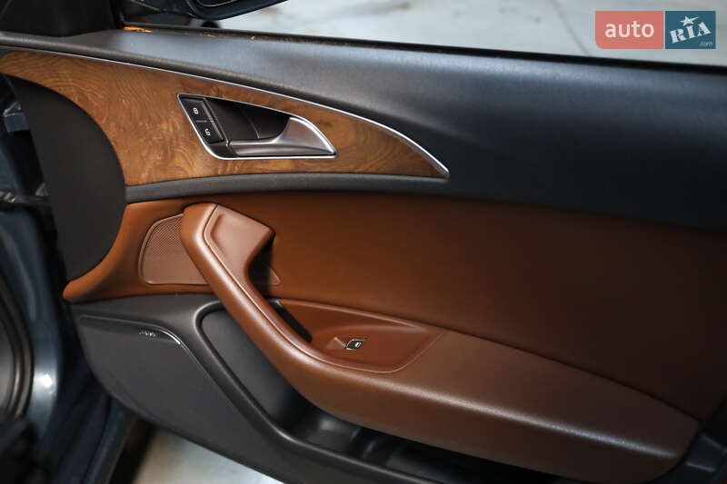 Седан Audi A6 2012 в Луцке