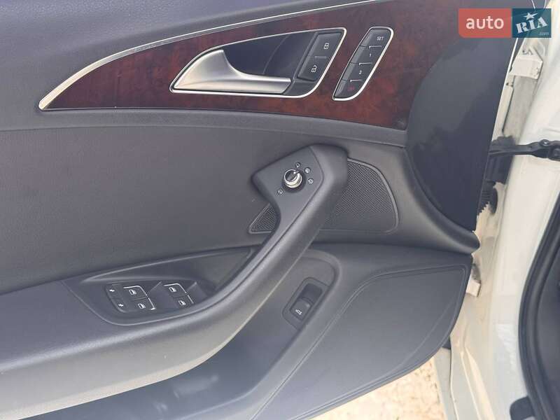 Седан Audi A6 2014 в Киеве