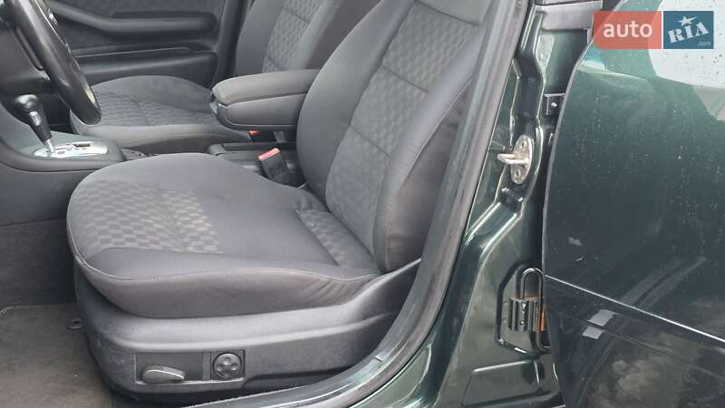 Седан Audi A6 2003 в Луцьку