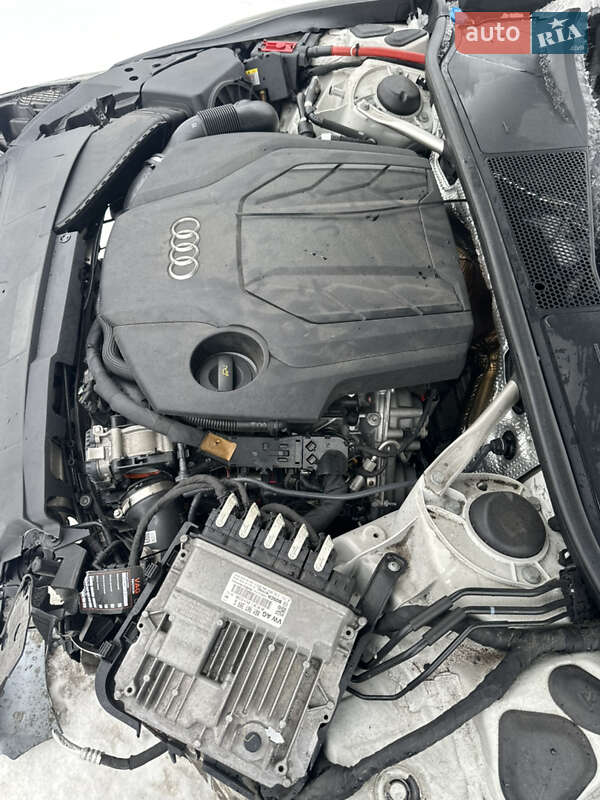 Седан Audi A6 2021 в Киеве