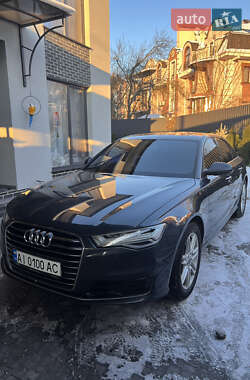 Седан Audi A6 2015 в Киеве