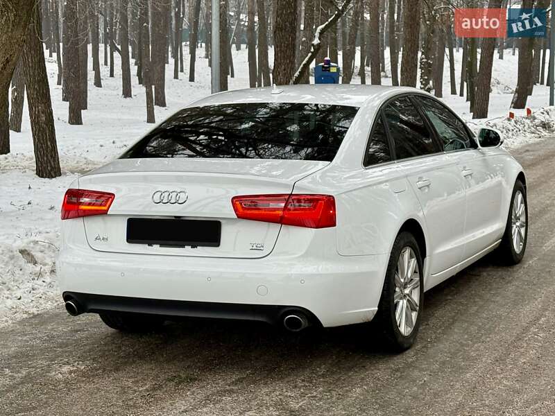 Седан Audi A6 2013 в Києві