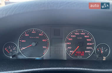 Седан Audi A6 1996 в Черновцах