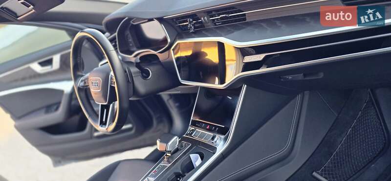 Седан Audi A6 2021 в Луцьку