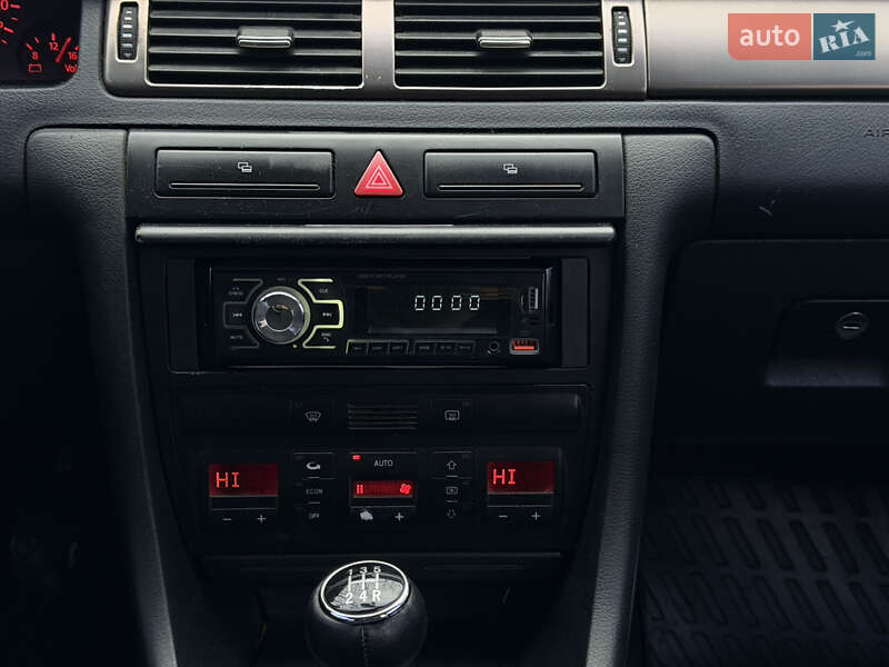 Седан Audi A6 1998 в Тячеві