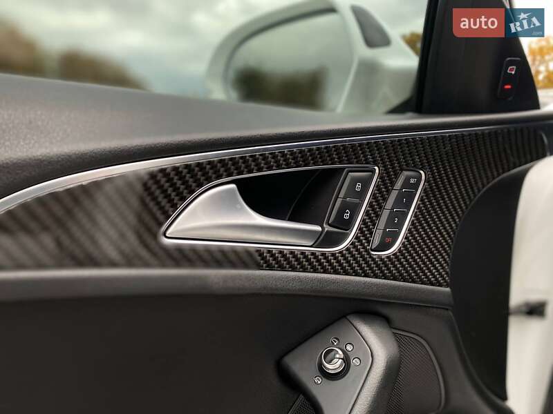 Седан Audi A6 2015 в Киеве