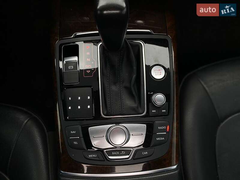 Седан Audi A6 2015 в Киеве