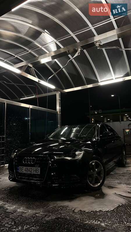 Седан Audi A6 2012 в Виннице