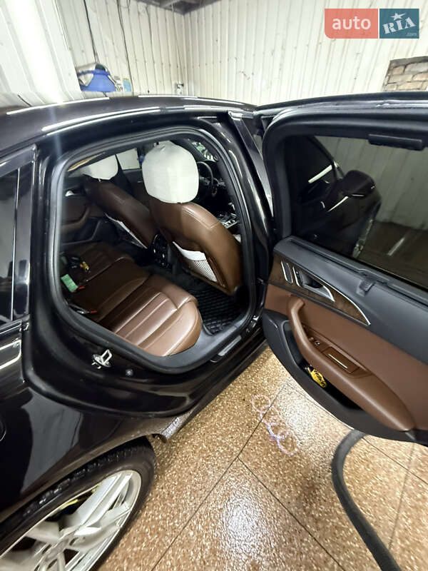 Седан Audi A6 2016 в Дніпрі