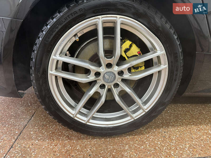 Седан Audi A6 2016 в Дніпрі