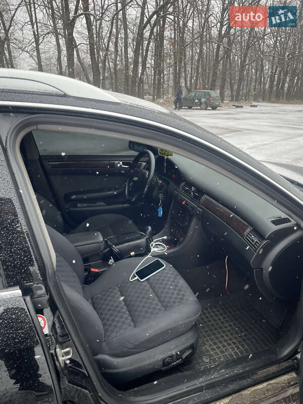 Универсал Audi A6 2000 в Умани