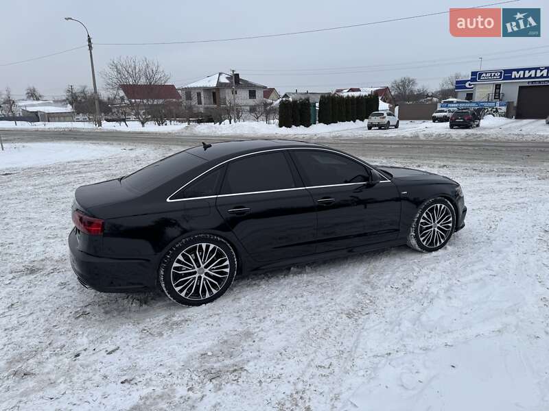 Седан Audi A6 2016 в Умані