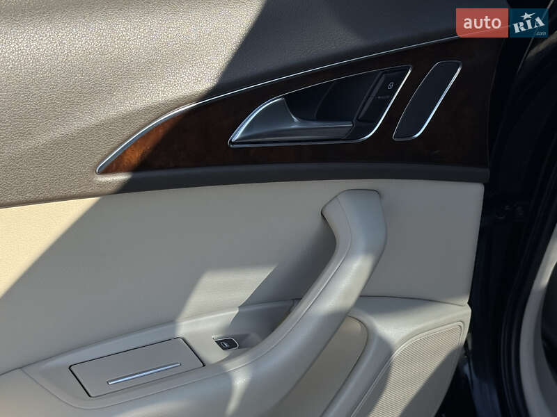 Седан Audi A6 2016 в Киеве