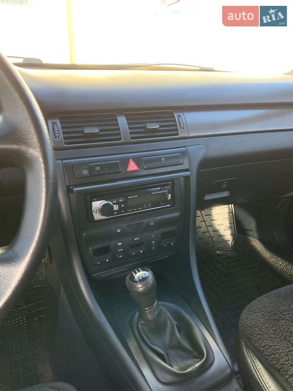 Универсал Audi A6 2001 в Хмельницком