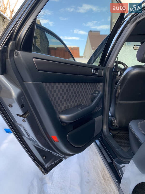 Универсал Audi A6 2001 в Хмельницком