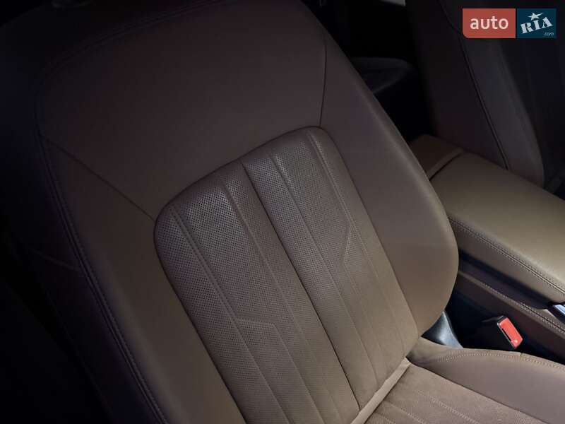 Седан Audi A6 2018 в Кривому Розі