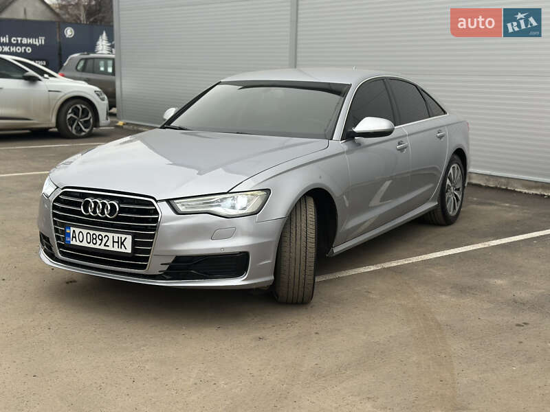 Седан Audi A6 2015 в Ужгороді