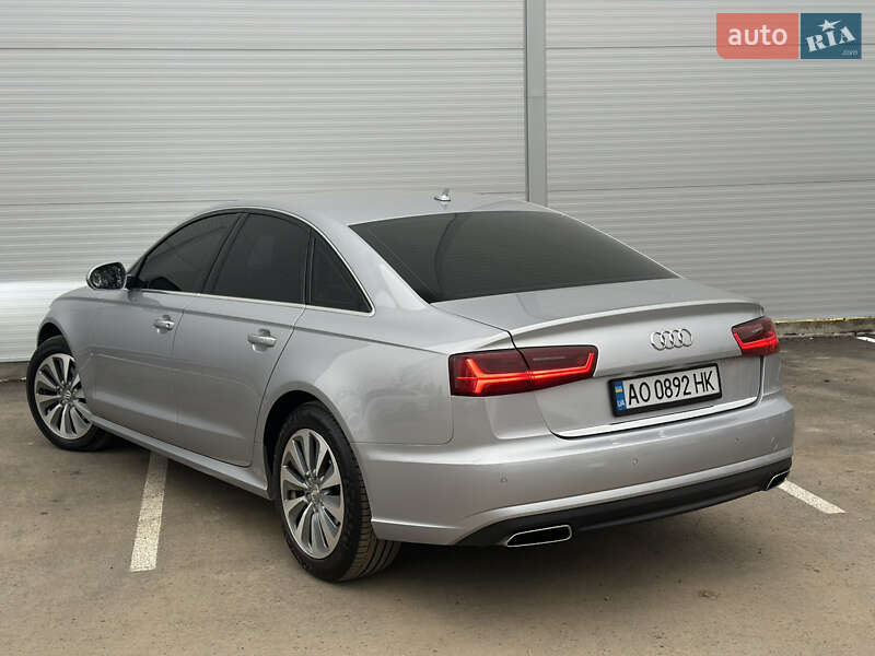 Седан Audi A6 2015 в Ужгороді
