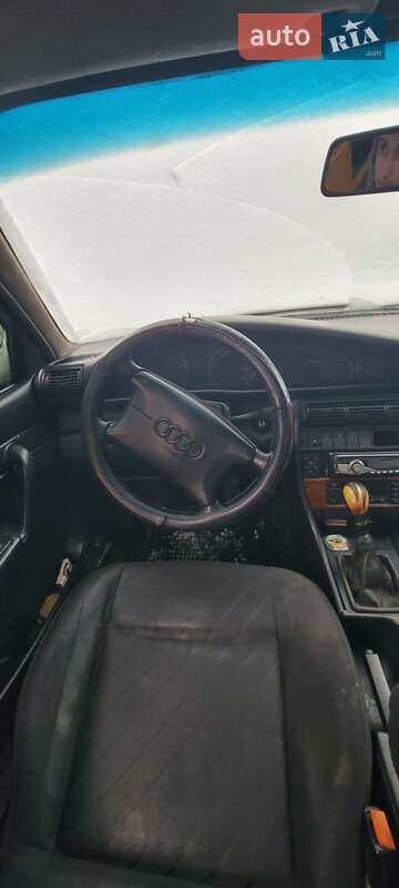 Седан Audi A6 1996 в Києві